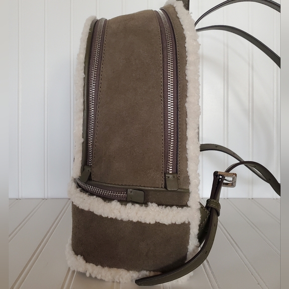 Michael Kors Olive Backpack NWT - Picture 4 of 7